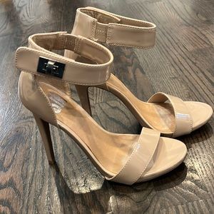 Steve Madden Patent Leather Healed Sandal